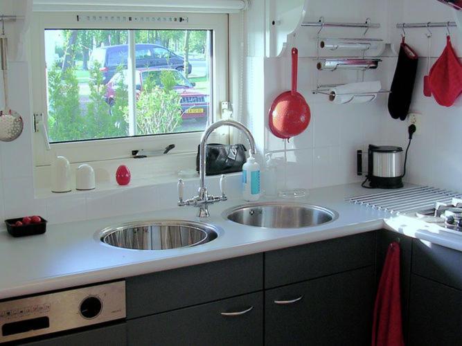 Attractive Holiday Home With Jetty Steendam Exterior foto